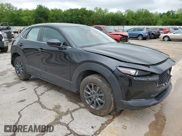 2021 Mazda CX-30 S with VIN 3MVDMAAL5MM303863, listed as a Copart auction lot 54946935 with 71,968 mi miles and Salvage title. Bid and sale history available at DreamBid. Image 4.