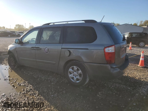 2011 Kia Sedona LX with VIN KNDMG4C72C6427193, listed as a Copart auction lot 75255274 with 350,936 mi miles and Salvage Title. Bid and sale history available at carsss.com. Image 2.