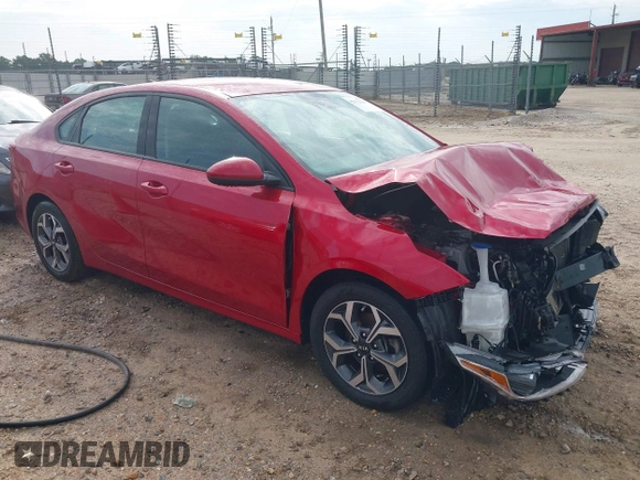 2019 Kia Forte LXS z VIN 3KPF24AD2KE072499, wystawiony jako IAAI lot #42172434 z przebiegiem 111 881 mil mil oraz . Historia ofert i sprzedaży dostępna na DreamBid. Obrazek 1.