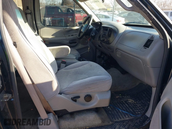 1997 Ford F-150 XL with VIN 1FTDX18W7VKC26527, listed as a IAAI auction lot 41692112 with 187,720 mi miles. Bid and sale history available at carsss.com. Image 5.