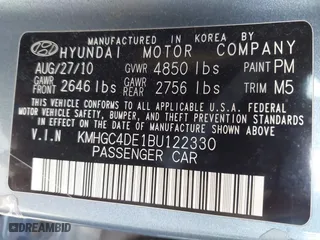 2011 Hyundai Genesis with VIN KMHGC4DE1BU122330, listed as a IAAI auction lot 41815887 with 163,948 mi miles. Bid and sale history available at carsss.com. Image 9.