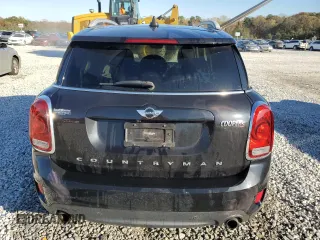 2017 MINI Countryman Cooper S with VIN WMZYT3C35H3D99048, listed as a Copart auction lot 81728614 with 89,144 mi miles and Salvage title. Bid and sale history available at DreamBid. Image 6.