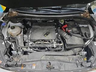 2020 Ford Escape SE z VIN 1FMCU9G66LUB14805, wystawiony jako IAAI lot #42388285 z przebiegiem 50 819 mil mil oraz . Historia ofert i sprzedaży dostępna na DreamBid. Obrazek 15.