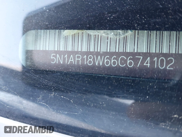 2006 Nissan Pathfinder SE z VIN 5N1AR18W66C674102, wystawiony jako IAAI lot #41984100 z przebiegiem 274 803 mil mil oraz . Historia ofert i sprzedaży dostępna na DreamBid. Obrazek 9.