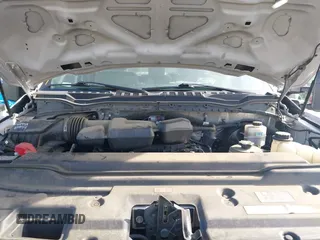 2019 Ford Super Duty F-250 SRW XL with VIN 1FDBF2A66KEG59711, listed as a IAAI auction lot 42058973 with 113,086 mi miles. Bid and sale history available at carsss.com. Image 10.