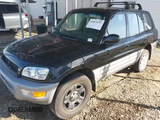 2000 Toyota RAV4 with VIN JT3GP10V5Y7073965, listed as a IAAI auction lot 42013237 with 284,594 mi miles and . Bid and sale history available at DreamBid. Image 18.