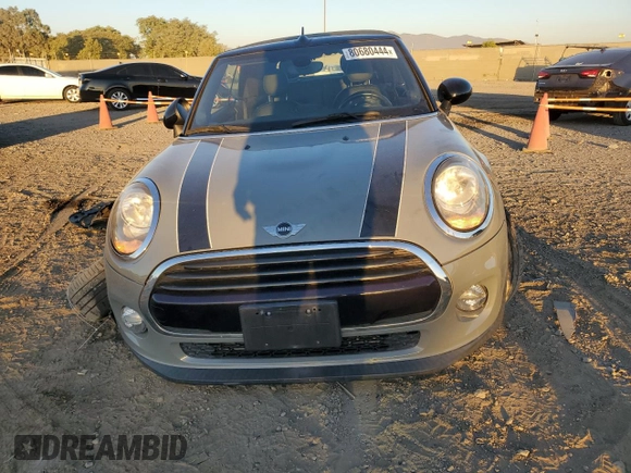 2017 MINI Convertible Cooper with VIN WMWWG5C35H3D00104, listed as a Copart auction lot 80680444 with 33,581 mi miles and Salvage title. Bid and sale history available at DreamBid. Image 5.