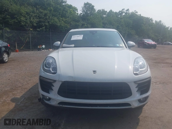 2018 Porsche Macan with VIN WP1AA2A58JLB19260, listed as a IAAI auction lot 42378053 with 111,521 mi miles and . Bid and sale history available at DreamBid. Image 13.