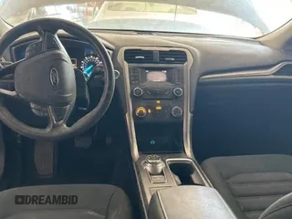 2017 Ford Fusion SE с VIN 3FA6P0H79HR117620, выставлен на аукционе Copart как лот 62193875 с пробегом 72 646 миль миль и Списание • Salvage title. История ставок и продаж доступна на DreamBid. Изображение 9.