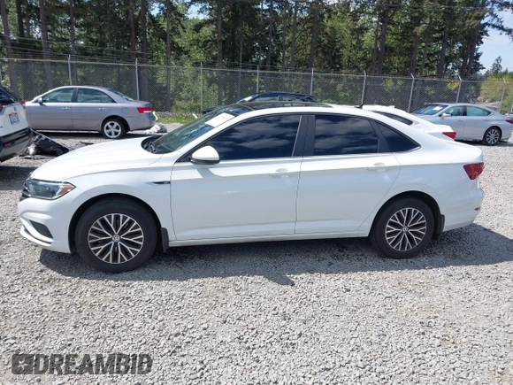 2019 Volkswagen Jetta SEL z VIN 3VWE57BU1KM111170, wystawiony jako IAAI lot #42179819 z przebiegiem 92 300 mil mil oraz . Historia ofert i sprzedaży dostępna na DreamBid. Obrazek 14.