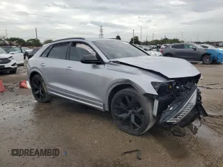 2021 Audi RS Q8 z VIN WU1ARBF13MD008178, wystawiony jako Copart lot #88022515 z przebiegiem 41 655 mil mil oraz Nie do naprawy. Historia ofert i sprzedaży dostępna na DreamBid. Obrazek 4.