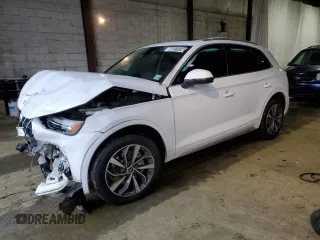 2021 Audi Q5 Premium Plus z VIN WA1BAAFY1M2108916, wystawiony jako Copart lot #51960025 z przebiegiem 72 531 mil mil oraz Szkoda całkowita • Salvage title. Historia ofert i sprzedaży dostępna na DreamBid. Obrazek 1.