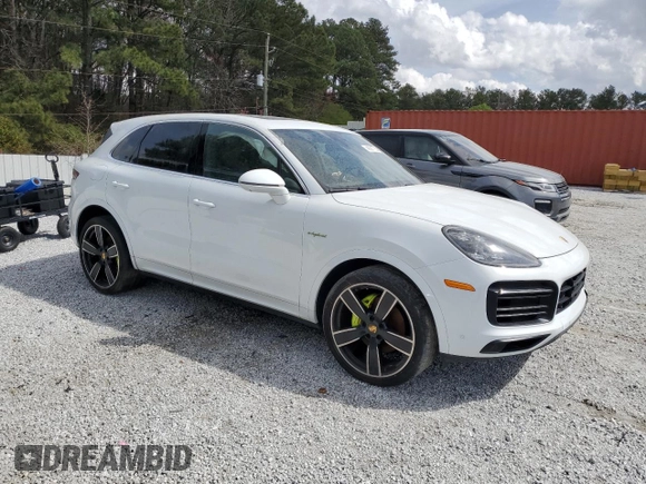 2022 Porsche Cayenne E-Hybrid Hybrid with VIN WP1AE2AY5NDA26193, listed as a Copart auction lot 48967735 with 60,703 mi miles and Clean title. Bid and sale history available at DreamBid. Image 4.