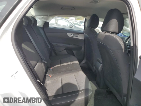 2024 Kia Forte LXS with VIN 3KPF24ADXRE832771, listed as a Copart auction lot 49672725 with 2,808 mi miles and Salvage Title. Bid and sale history available at DreamBid. Image 11.