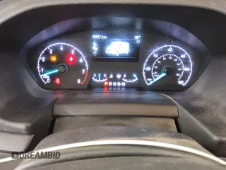 2023 Ford Transit Cargo z VIN 1FTBR1X8XPKB01724, wystawiony jako Copart lot #43828525 z przebiegiem 39 657 mil mil oraz Czysty tytuł • Clean title. Historia ofert i sprzedaży dostępna na DreamBid. Obrazek 9.