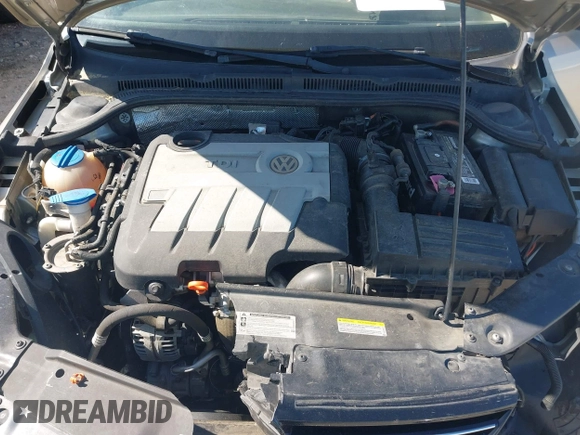 2013 Volkswagen Jetta TDI w/Premium/Nav with VIN 3VWLL7AJXDM233999, listed as a IAAI auction lot 42126691 with 151,658 mi miles and . Bid and sale history available at DreamBid. Image 10.