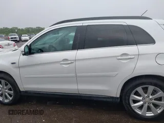 2015 Mitsubishi Outlander GT with VIN 4A4AR4AW5FE049655, listed as a IAAI auction lot 42352679 with 160,393 mi miles and . Bid and sale history available at DreamBid. Image 14.