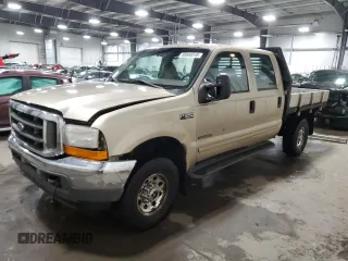 2001 Ford F-350 XL z VIN 1FTSW31F21EA99906, wystawiony jako Copart lot #88600245 z przebiegiem 383 285 mil mil oraz Szkoda całkowita • Salvage title. Historia ofert i sprzedaży dostępna na DreamBid. Obrazek 1.