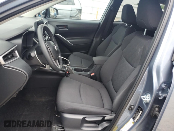 2024 Toyota Corolla Cross LE with VIN 7MUCAABGXRV118308, listed as a Copart auction lot 59959645 with 11,972 mi miles and Non repairable. Bid and sale history available at DreamBid. Image 7.