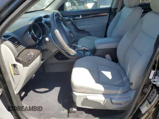 2013 Kia Sorento LX with VIN 5XYKT3A67DG424568, listed as a Copart auction lot 53247535 with 111,113 mi miles and Salvage Title. Bid and sale history available at carsss.com. Image 7.