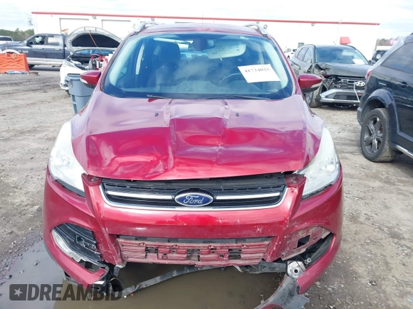 2014 Ford Escape Titanium with VIN 1FMCU9J95EUB05518, listed as a IAAI auction lot 41734025 with 188,243 mi miles. Bid and sale history available at carsss.com. Image 13.