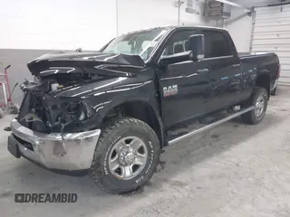 2018 Ram 2500 Tradesman with VIN 3C6UR5CL8JG206620, listed as a IAAI auction lot 42016772 with 91,446 mi miles and . Bid and sale history available at DreamBid. Image 18.