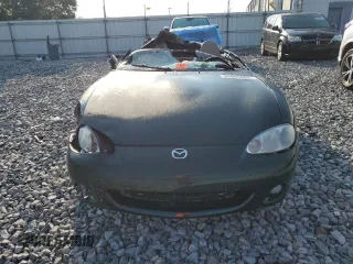 2002 Mazda MX-5 Miata Cloth with VIN JM1NB353X20231155, listed as a Copart auction lot 55805865 with Not provided miles and Salvage title. Bid and sale history available at DreamBid. Image 5.