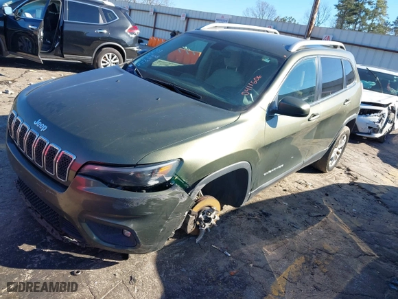 2019 Jeep Cherokee Latitude with VIN 1C4PJLCB6KD411506, listed as a IAAI auction lot 41597103 with 110,303 mi miles. Bid and sale history available at carsss.com. Image 17.