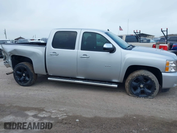 2011 Chevrolet Silverado 1500 LT with VIN 3GCPCSE06BG266809, listed as a IAAI auction lot 41840007 with 179,189 mi miles and . Bid and sale history available at DreamBid. Image 13.