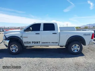 2018 Ram 2500 Tradesman with VIN 3C6UR5CL1JG341311, listed as a IAAI auction lot 41574252 with 117,635 mi miles. Bid and sale history available at carsss.com. Image 14.