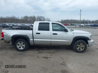 2011 Ram Dakota Bighorn/Lonestar with VIN 1D7RW3GK5BS601271, listed as a IAAI auction lot 42130126 with 225,570 mi miles. Bid and sale history available at carsss.com. Image 13.