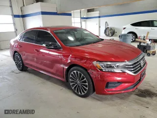 2022 Volkswagen Passat 2.0T Limited Edition with VIN 1VWBA7A38NC009751, listed as a Copart auction lot 81232744 with 25,737 mi miles and Salvage Title. Bid and sale history available at carsss.com. Image 4.