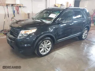 2013 Ford Explorer Limited with VIN 1FM5K8F84DGA84084, listed as a IAAI auction lot 41859534 with 220,437 mi miles. Bid and sale history available at carsss.com. Image 17.