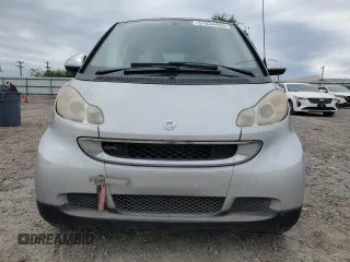2011 Smart fortwo Pure with VIN WMEEJ3BA5BK438144, listed as a Copart auction lot 51934465 with 135,584 mi miles and Salvage title. Bid and sale history available at DreamBid. Image 5.