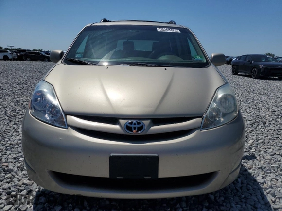 2007 Toyota Sienna XLE with VIN 5TDZK22C27S046375, listed as a Copart auction lot 53268475 with 217,265 mi miles and Clean Title. Bid and sale history available at carsss.com. Image 5.