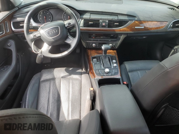 2014 Audi A6 Prestige z VIN WAUHGAFC8EN062243, wystawiony jako Copart lot #54622005 z przebiegiem 106 729 mil mil oraz Szkoda całkowita • Salvage title. Historia ofert i sprzedaży dostępna na DreamBid. Obrazek 8.