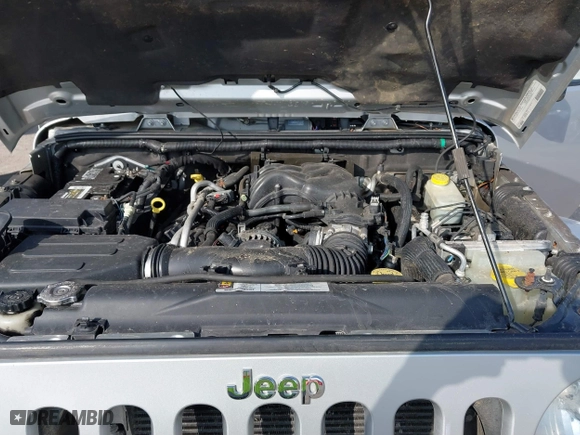 2012 Jeep Wrangler Unlimited Sahara with VIN 1C4HJWEG9CL146750, listed as a IAAI auction lot 41512678 with 94,952 mi miles. Bid and sale history available at carsss.com. Image 10.