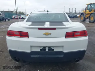 2014 Chevrolet Camaro LT with VIN 2G1FB1E34E9269086, listed as a IAAI auction lot 40530373 with 82,103 mi miles. Bid and sale history available at carsss.com. Image 17.