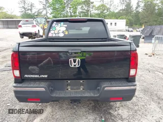 2019 Honda Ridgeline Sport with VIN 5FPYK2F10KB008474, listed as a IAAI auction lot 42144225 with 101,274 mi miles and . Bid and sale history available at DreamBid. Image 16.