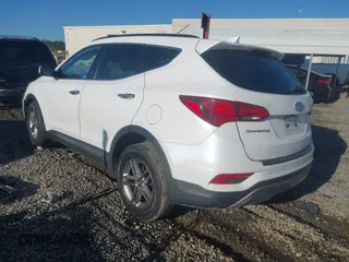 2017 Hyundai Santa Fe Sport 2.4L with VIN 5NMZU3LB9HH010581, listed as a IAAI auction lot 41758130 with 117,526 mi miles. Bid and sale history available at carsss.com. Image 3.