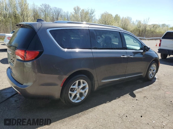 2017 Chrysler Pacifica Touring L Plus with VIN 2C4RC1EGXHR778592, listed as a Copart auction lot 54518165 with 189,760 mi miles and Clean Title. Bid and sale history available at DreamBid. Image 3.