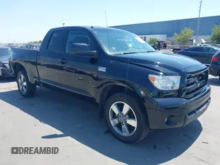 2012 Toyota Tundra z VIN 5TFRY5F16CX120717, wystawiony jako IAAI lot #42465717 z przebiegiem 300 465 mil mil oraz . Historia ofert i sprzedaży dostępna na DreamBid. Obrazek 1.