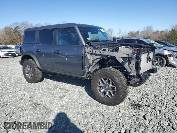 2023 Ford Bronco с VIN 1FMEE5DP6PLA81294, выставлен на аукционе Copart как лот 49076545 с пробегом 13 002 миль миль и На запчасти • Non repairable. История ставок и продаж доступна на DreamBid. Изображение 4.