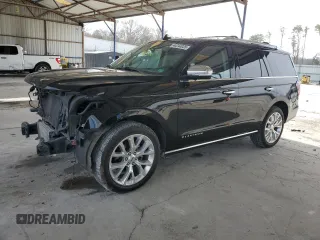 2018 Ford Expedition Platinum with VIN 1FMJU1LT7JEA02638, listed as a Copart auction lot 44244035 with 136,596 mi miles and Salvage Title. Bid and sale history available at carsss.com. Image 1.