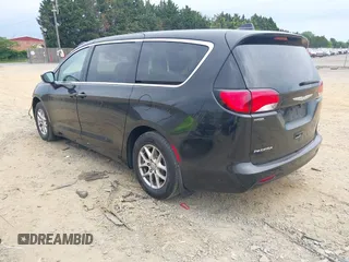 2017 Chrysler Pacifica Touring with VIN 2C4RC1DG8HR502333, listed as a IAAI auction lot 42357607 with 105,266 mi miles and . Bid and sale history available at DreamBid. Image 3.