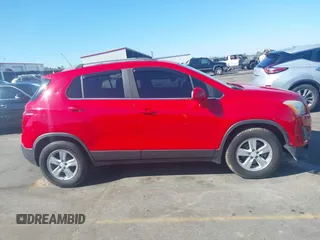 2015 Chevrolet Trax LT with VIN 3GNCJLSB8FL216708, listed as a IAAI auction lot 41646647 with 106,405 mi miles. Bid and sale history available at carsss.com. Image 13.