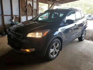 2015 Ford Escape SE with VIN 1FMCU9GXXFUB63549, listed as a Copart auction lot 48187765 with 40,554 mi miles and Salvage Title. Bid and sale history available at DreamBid. Image 1.