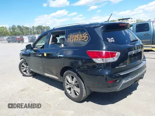 2014 Nissan Pathfinder Platinum with VIN 5N1AR2MM2EC654678, listed as a IAAI auction lot 41983035 with 140,989 mi miles. Bid and sale history available at carsss.com. Image 3.