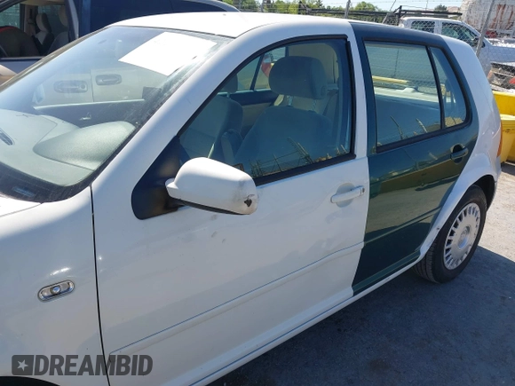 2002 Volkswagen Golf GLS с VIN 9BWGK61J524026212, выставлен на аукционе IAAI как лот 42260670 с пробегом 201 322 миль миль и . История ставок и продаж доступна на DreamBid. Изображение 6.
