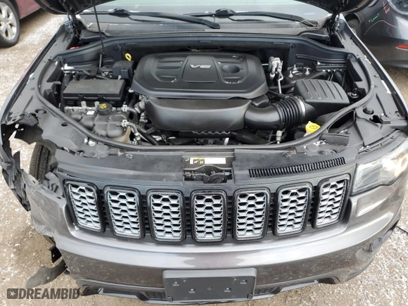 2018 Jeep Grand Cherokee Laredo E with VIN 1C4RJFAG7JC501387, listed as a Copart auction lot 84072634 with 118,290 mi miles and Salvage Title. Bid and sale history available at carsss.com. Image 11.